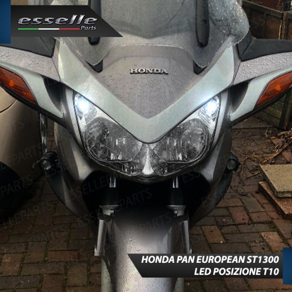 Luci posizione T10 5 LED Canbus Honda Pan European 2002-2013 ABS