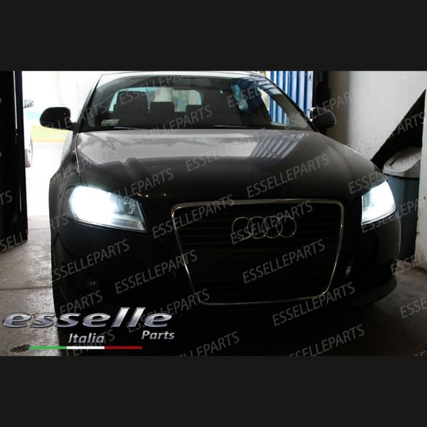 Kit Xenon H7 Anabbaglianti AC 6000K bianco ghiaccio Audi A3 8P Restyling