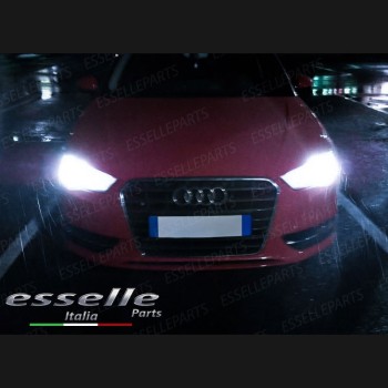Kit Xenon H7 Anabbaglianti AC 6000K bianco ghiaccio Audi A3 8V Kit Xenon H7 Anabbaglianti AC 6000K bianco ghiaccio Audi A3 8V