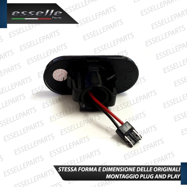 Placchette Dinamiche Laterali Nere a led per frecce specifiche SMART FORTWO III