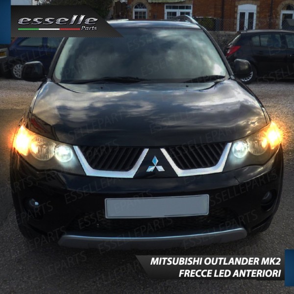 Coppia Frecce Anteriori T20 W21W 35 LED Canbus MITSUBISHI OUTLANDER II