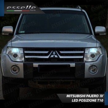 Coppia Lampade T10 W5W LED canbus con lente frontale per luci di posizione per Mitsubishi Pajero IV Coppia Lampade T10 W5W LED canbus con lente frontale per luci di posizione per Mitsubishi Pajero IV