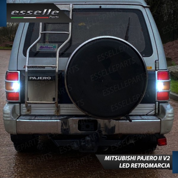 Luci Retromarcia 15 LED MITSUBISHI PAJERO II CON LENTE FRONTALE