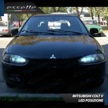 Luci posizione T10 W5W 5 LED Canbus Mitsubishi Colt V Luci posizione T10 W5W 5 LED Canbus Mitsubishi Colt V