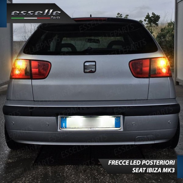 Coppia Frecce Posteriori P21W 35 LED Canbus SEAT IBIZA 6K2