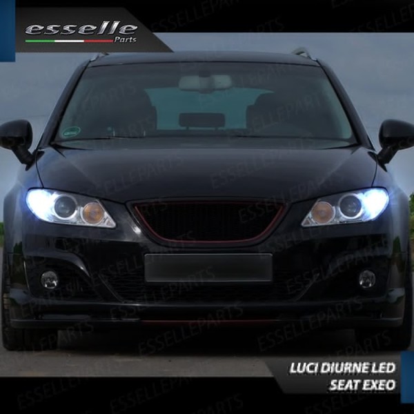Coppia lampade Luci Posizione/Diurne 15 LED BA15S SEAT EXEO con Fari xenon di serie