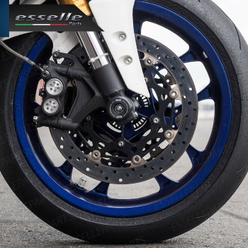 Set 2 Tappi Coprivalvola Argentati in alluminio per moto,motorini,scooter Malaguti Set 2 Tappi Coprivalvola Argentati in alluminio per moto,motorini,scooter Malaguti