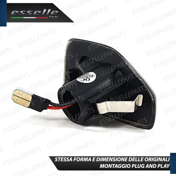 Placchette Dinamiche Laterali NERE a led per frecce specifiche DACIA DUSTER II
