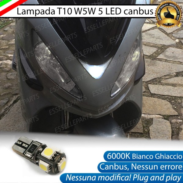 Luce posizione T10 5 LED Canbus per MALAGUTI Madison 125 2002-2006 4T