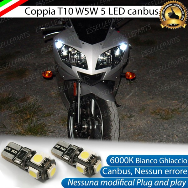 Luci posizione T10 5 LED Canbus per Triumph Daytona 650 2005