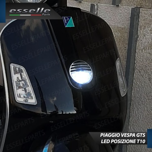 Luce posizione T10 5 LED Canbus per VESPA GTS 300 2010-2014