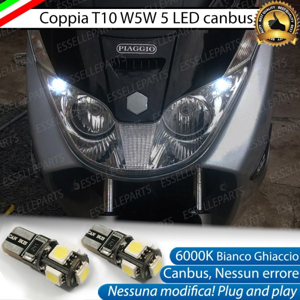 Luci posizione T10 5 LED Canbus per PIAGGIO X8 200 2004-2006