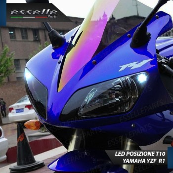 Luci posizione T10 5 LED Canbus per YAMAHA YZF R1 (2002-2003)