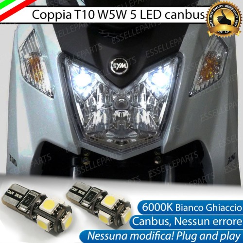 Luci posizione T10 5 LED Canbus per SYM Joymax 300 2018-2020 Z ABS