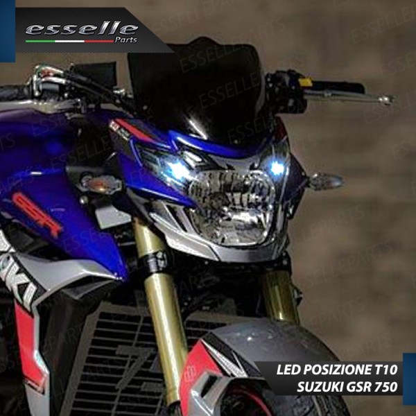 Luci posizione T10 5 LED Canbus per SUZUKI GSR 750 2010-2015
