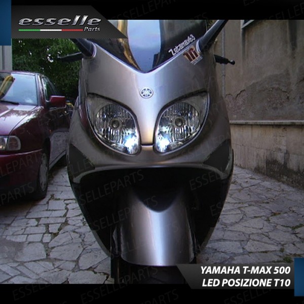 Conversione Fari Full LED per Yamaha T-Max 500 Lampade Ultra Compatte 6000K