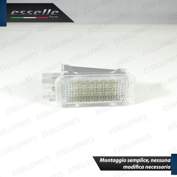 Placchetta Vano Bagagli LED per Audi A6 C6 Placchetta Vano Bagagli LED per Audi A6 C6