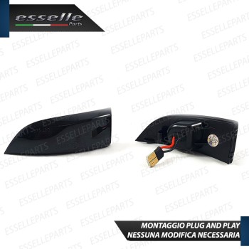 Placchette Dinamiche Nere fumè Laterali per frecce specifiche per RENAULT SCENIC III