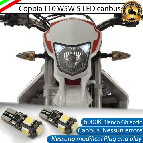 Coppia Lampade di Posizione LED T10 W5W per APRILIA RXV 550 2007-2008