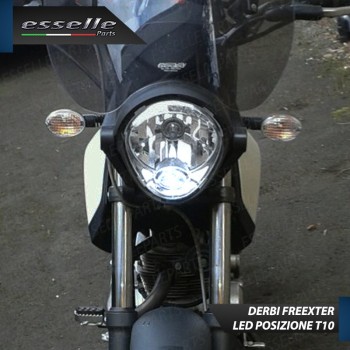 Conversione Per Fari Full LED DERBI Freexter 125 (2006)