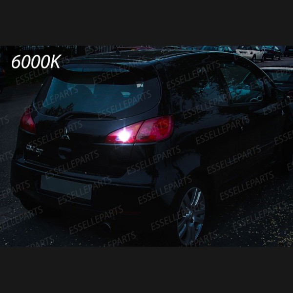 Luce Retromarcia 15 LED Mitsubishi Colt VI CON LENTE FRONTALE
