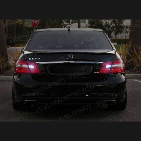 Luci Retromarcia 13 LED CLASSE E W212