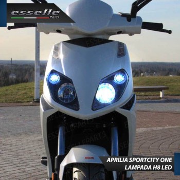 Lampada H8 LED per APRILIA Sportcity 125 2008-2012 Canbus