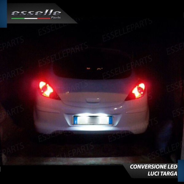 Kit LED interni + Luci targa LED 6000K Bianco Canbus Opel Corsa D con plafoniera a 3 Punti