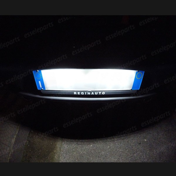 Coppia placchette 18 LED Canbus 6000K bianco TARGA per Audi A8 D3