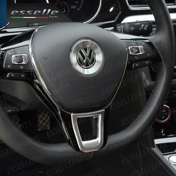 Inserto per volante in alluminio per VW GOLF VII Inserto per volante in alluminio per VW GOLF VII