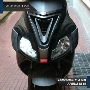 Lampada Singola H11 3000 LUMEN Anabbagliante per APRILIA SR 50 2012-2015 R Factory