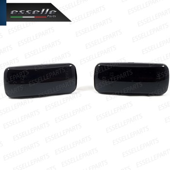 Placchette Dinamiche Laterali nere a led per frecce per JEEP GRAND CHEROKEE III WK