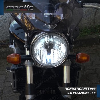 Luce posizione T10 5 LED Canbus Honda Hornet 900 2002-2006