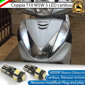 Luci posizione T10 5 LED Canbus Honda SH 300 2011-2014 i Luci posizione T10 5 LED Canbus Honda SH 300 2011-2014 i