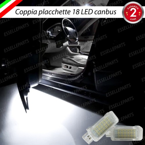 Coppia Placchette Antipozzanghera LED 6000K CANBUS per Skoda Karoq