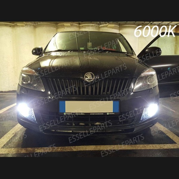 Coppia Lampade 15 LED Luci Diurne DRL Canbus 6000K con lente Skoda Fabia 2 Dal 2011