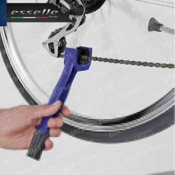 Pulisci Catena e Ingranaggi Antigraffio Specifico per Moto, Scooter, Quod Malaguti