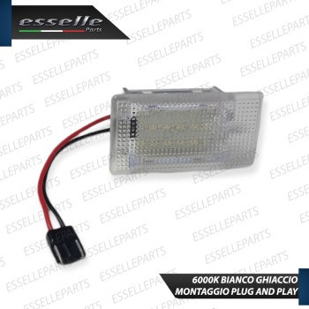 Placchetta Vano Bagagli LED 6000K CANBUS FORD FIESTA MK6 RESTYLING