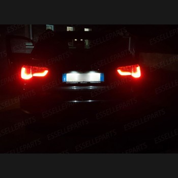 Coppia Luci Targa 5 LED Per Jeep Compass MK2 Canbus 6000K Bianco Ghiaccio Coppia Luci Targa 5 LED Per Jeep Compass MK2 Canbus 6000K Bianco Ghiaccio