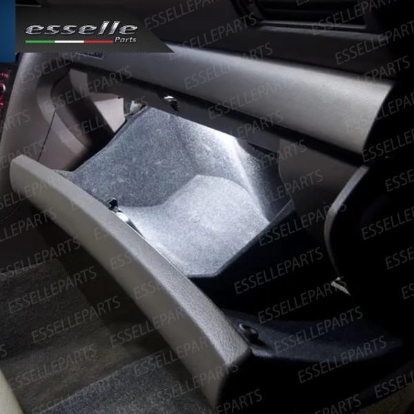 Placchetta Vano portaoggetti 18 LED per MERCEDES CLASSE C W205