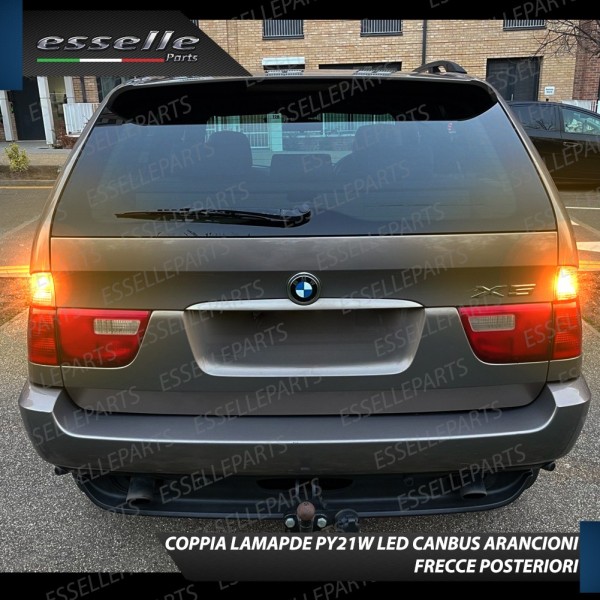 Coppia Frecce Posteriori PY21W 35 LED Canbus BMW X5 E53 con frecce Trasparenti