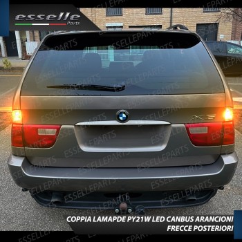 Coppia Frecce Posteriori PY21W 35 LED Canbus BMW X5 E53 con frecce Trasparenti