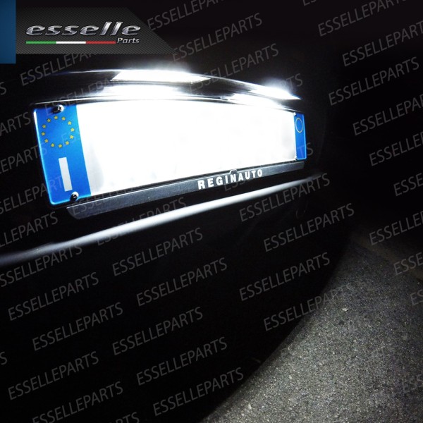 Placchette Complete da 18 LED per Luci targa specifiche per SKODA SUPERB I
