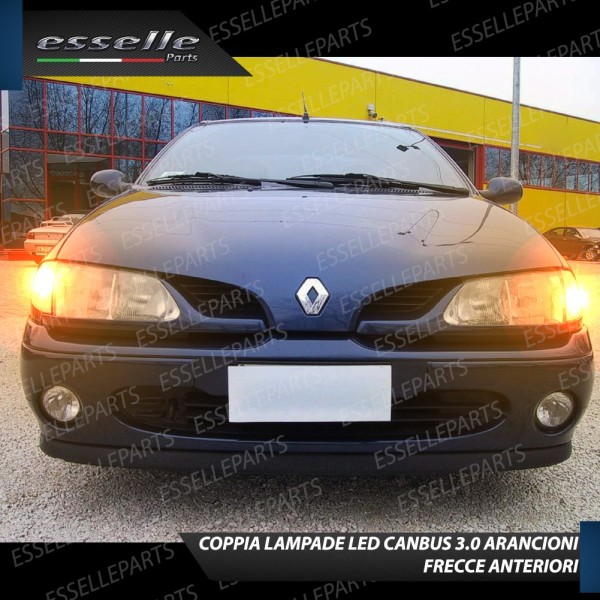 Coppia Frecce Anteriori PY21W 35 LED Canbus RENAULT MEGANE mk1