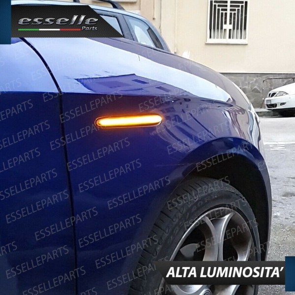 Placchette Dinamiche Laterali NERE a led per frecce specifiche ALFA ROMEO BRERA