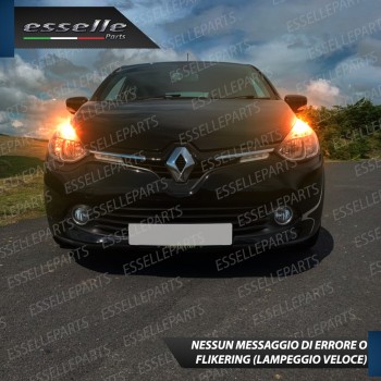 Coppia Frecce Anteriori PY24W 66 LED Canbus 3.0 per RENAULT CLIO IV Coppia Frecce Anteriori PY24W 66 LED Canbus 3.0 per RENAULT CLIO IV