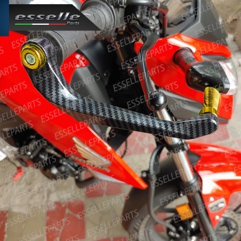 PARALEVE PROTEZIONE PER FRENO E FRIZIONE CARBON LOOK con inserti ORO Malaguti PARALEVE PROTEZIONE PER FRENO E FRIZIONE CARBON LOOK con inserti ORO Malaguti