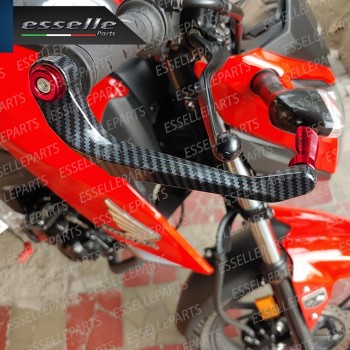 PARALEVE PROTEZIONE PER FRENO E FRIZIONE CARBON LOOK con inserti ROSSO Peugeot moto