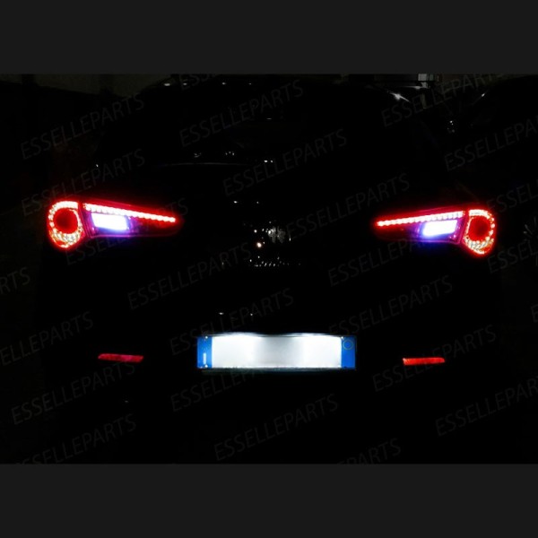 Coppia Lampade P21W Alogene Effetto LED Bianco Retromarcia Alfa Romeo Giulietta