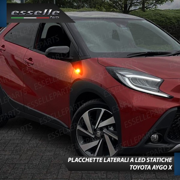PLACCHETTE LATERALI A 18 LED PER FRECCE SPECIFICHE PER TOYOTA AYGO X